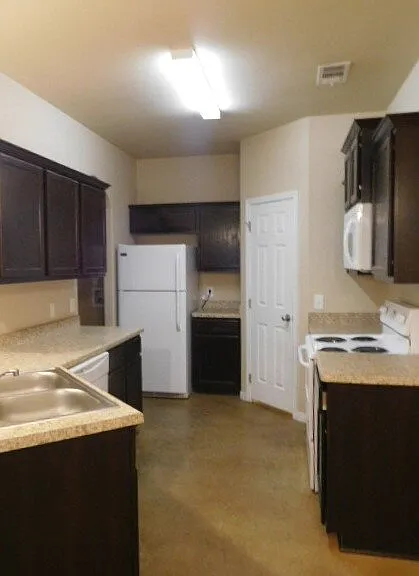 4403 Cambridge Dr #B — Photo 4