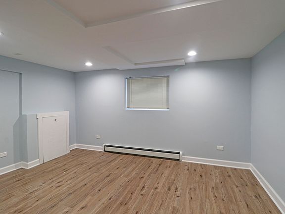 3rd image of 317 Sherman Ave #0