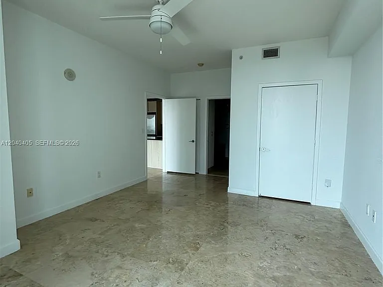 79 SW 12th St #2703 — Photo 15