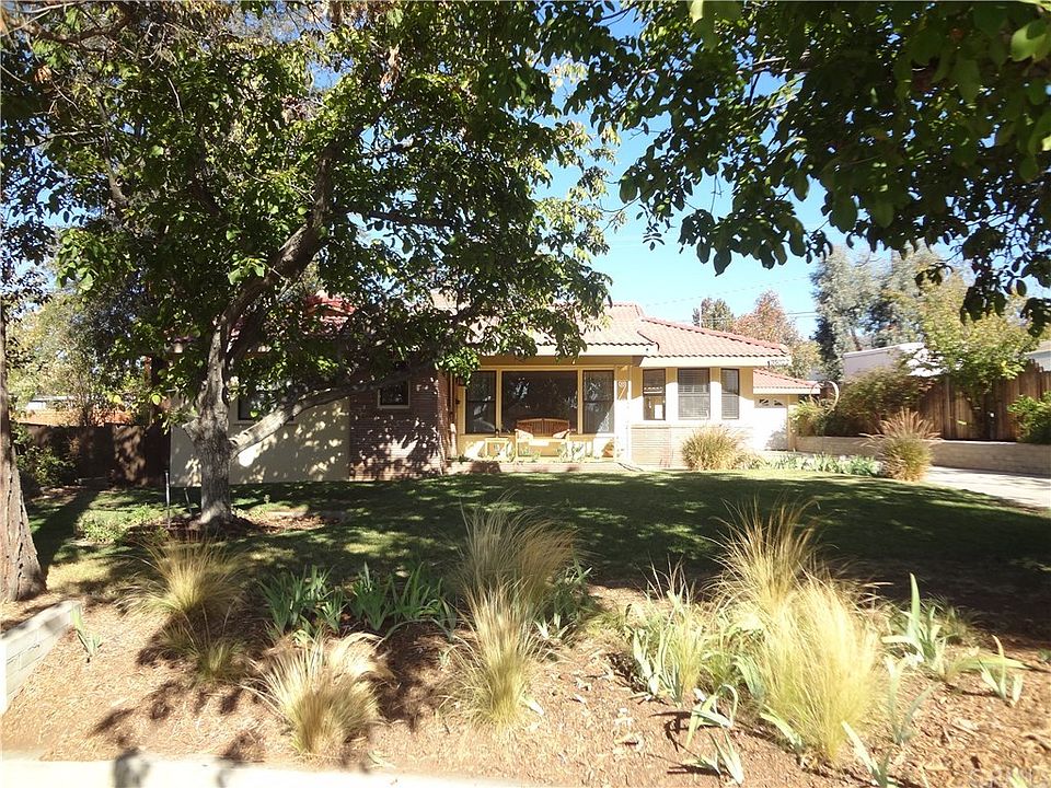 1st image of 35022 Kimberly Ln
