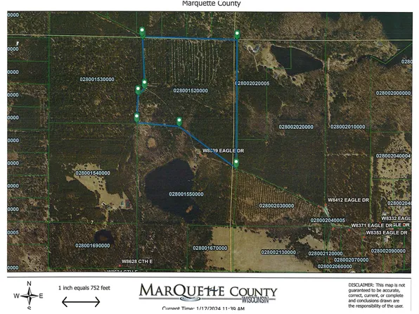 Eagle Ct, Oxford, WI 53952