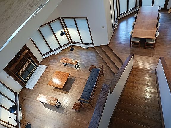 4. Living & Dining