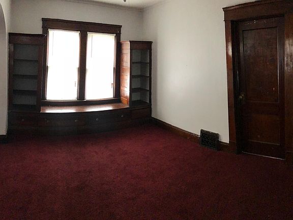 3rd image of 4145 E 100th St #Up