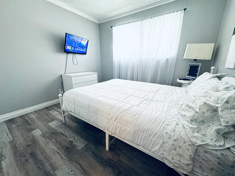 493 McKellar Cir #3 — Photo 12