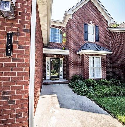 4th image of 126 Overbriar Dr NW