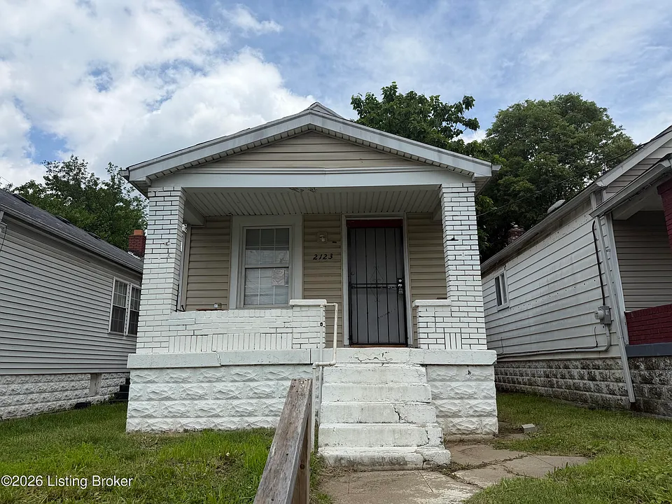 2123 Dumesnil St