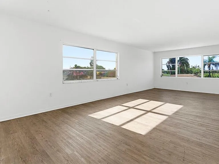 8950 Park Blvd #201 — Photo 13