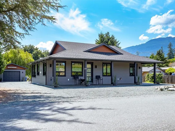 10647 Olsen Rd, Cowichan Valley, BC V9G 2B1
