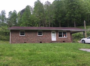1454 Big Card Rd, Mouthcard, KY 41548