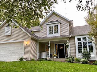 11311 Wild Pond Dr NE, Rockford, MI 49341