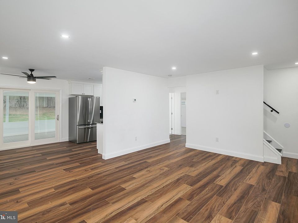 92 Kenwood Dr S, Levittown, PA 19055 Zillow