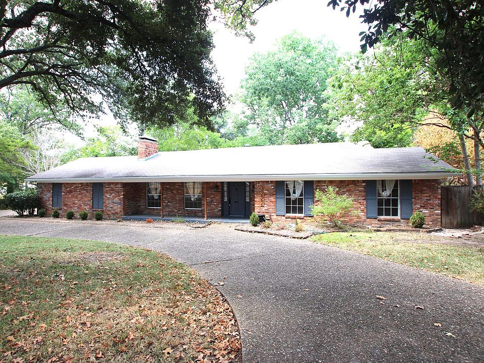 1st image of 3222 Fernwood Dr