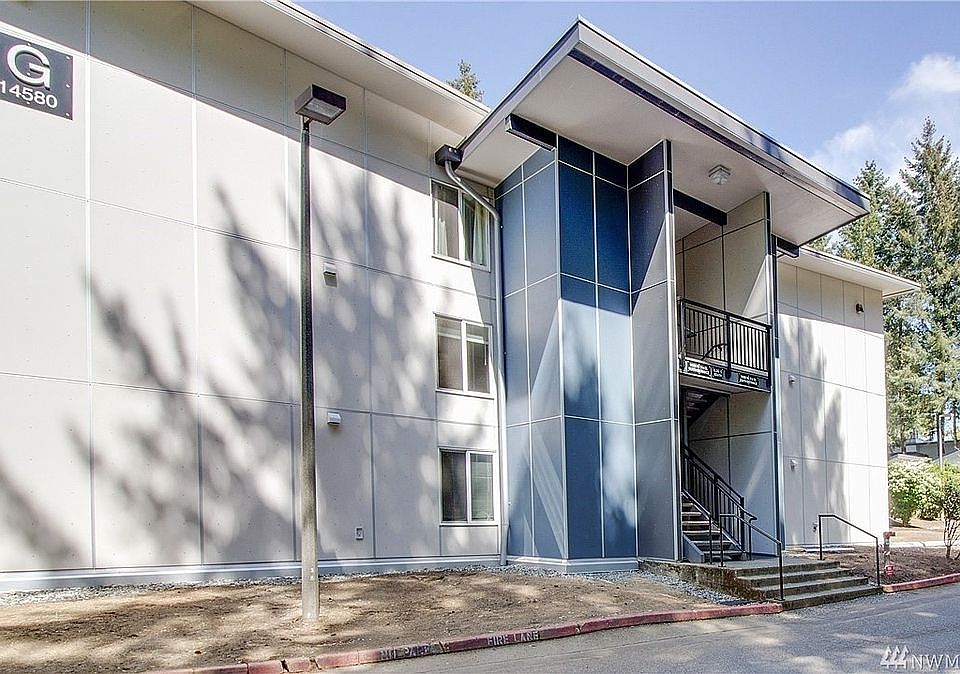 1st image of 14620 NE 31st St #302