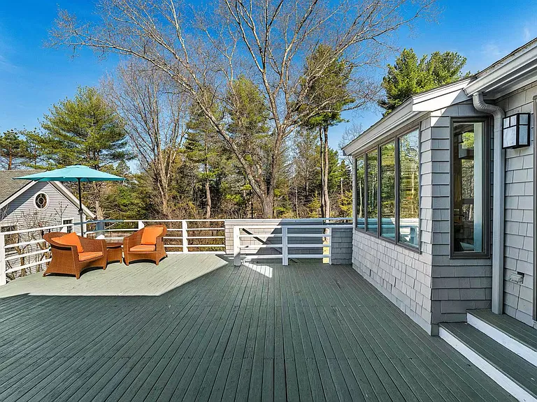 39 Kings Grant Rd — Photo 14