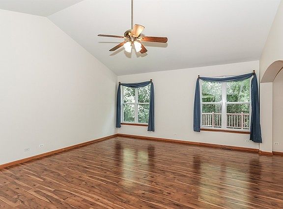 4th image of 3424 Antoine Pl