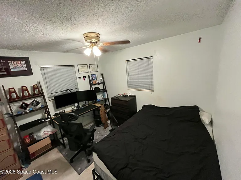 303 Princeton Ave — Photo 6