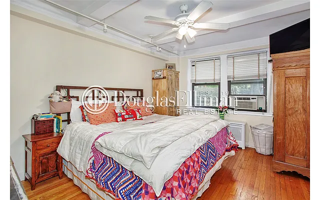 Sold by Douglas Elliman | media 3