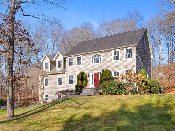 25 Simon Drive, Wolcott, CT 06716
