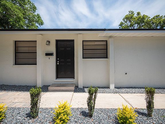 2nd image of 729 Parkhill Ave