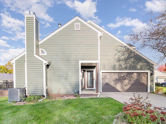 2nd image of 3605 Chimney Hill Ct