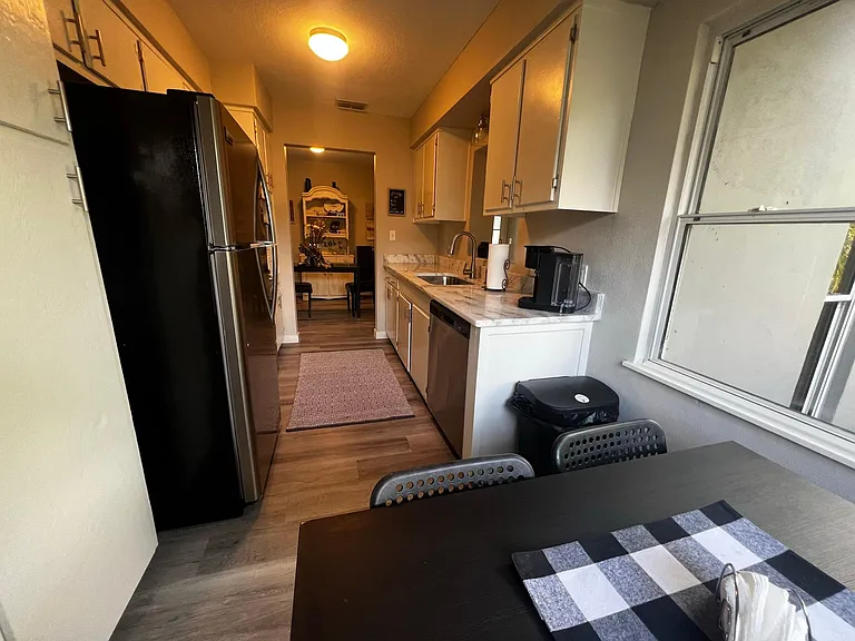1780 Suffolk Dr — Photo 14