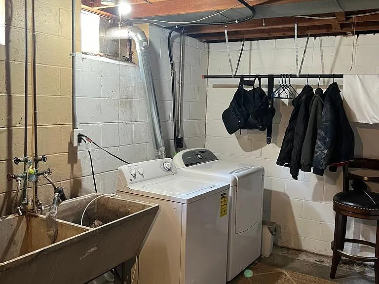 Private Laundry