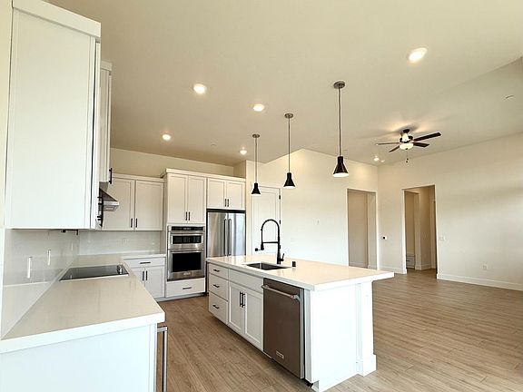 4th image of 7056 Dalton Ranch Drive