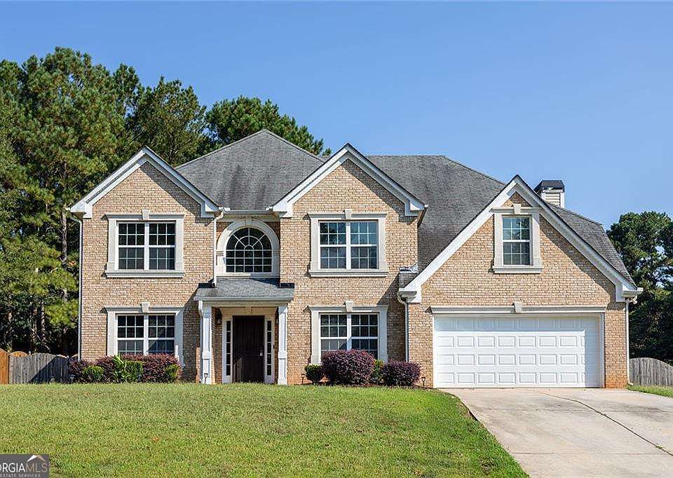 1st image of 45 Wyndmont Way