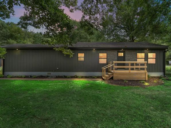 4309 Jonathan Dr, Wheatfield, IN 46392