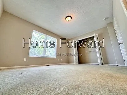 835 W Maxwell St — Photo 14