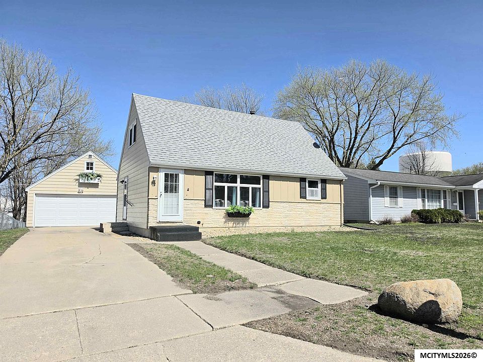 1st image of 82 Sunny Cir