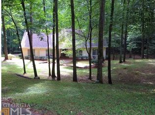 410 Cherokee Springs Dr, Woodstock, GA 30188