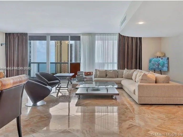 16500 Collins Ave #1551 — Photo 6