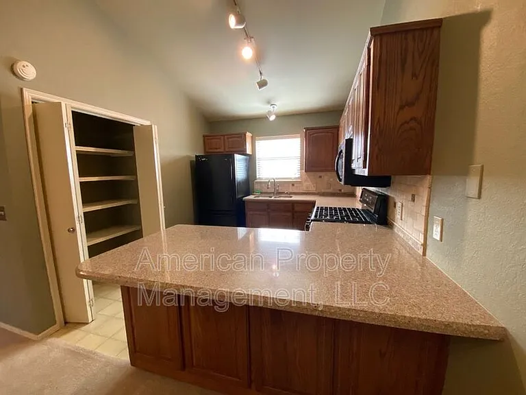 8841 S Canton Pl — Photo 6