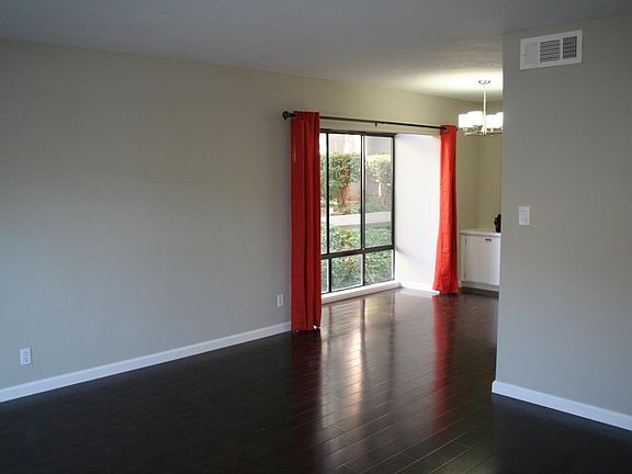 5th image of 165 Oddstad Dr APT 26