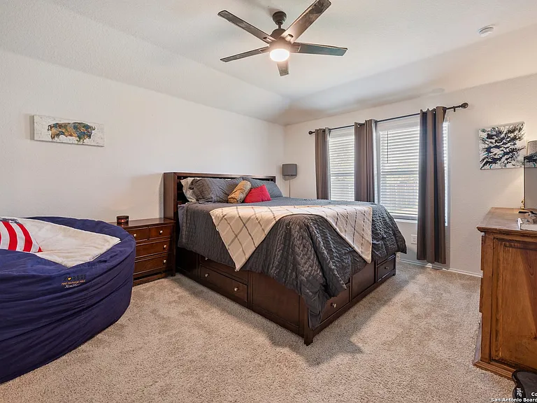 723 Armadillo Dr — Photo 16