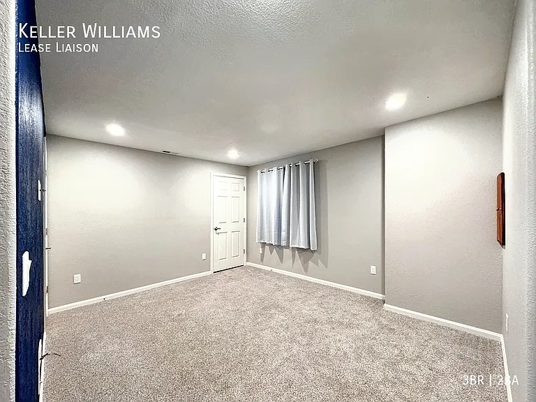 1237 Laurenwood Way — Photo 14