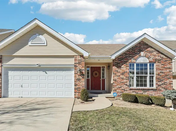 5211 Sunflower Dr, Eureka, MO 63025