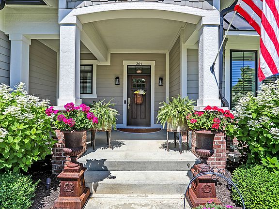 4th image of 364 Chatham Hills Blvd