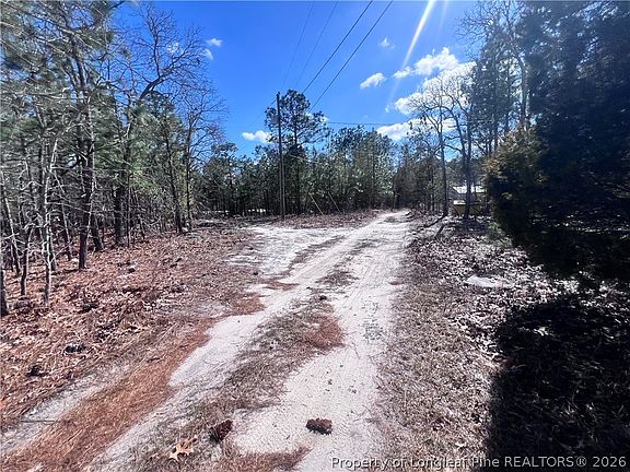 2nd image of 1620 Thicket Rd