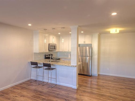 2nd image of 1223 Augusta Dr APT 28