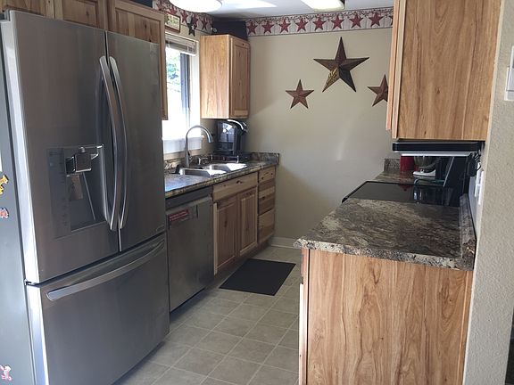 5th image of 8518 NE 130th Ave