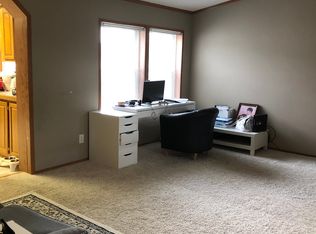 1614 Flamingo Dr NE, Ham Lake, MN 55304