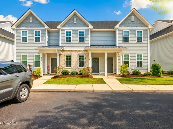 175 Old Murdoch Rd #303, Morehead City, NC 28557
