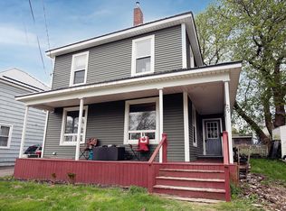 29 Wellington St, Amherst, NS B4H 2J4