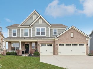 2707 Southward Dr, Greenwood, IN 46143