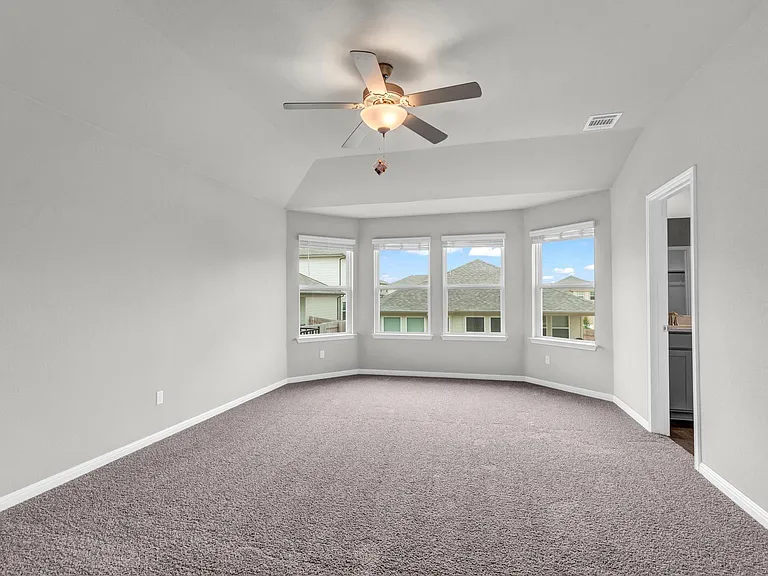 386 El Capitan Loop — Photo 16