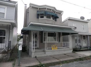 212 Oak St, Pottsville, PA 17901
