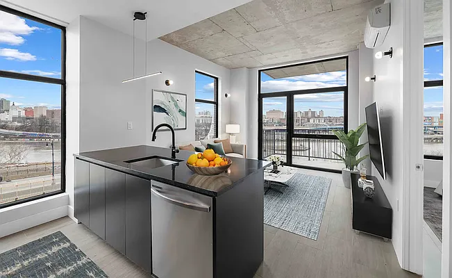 Rented by Living New York | media 26