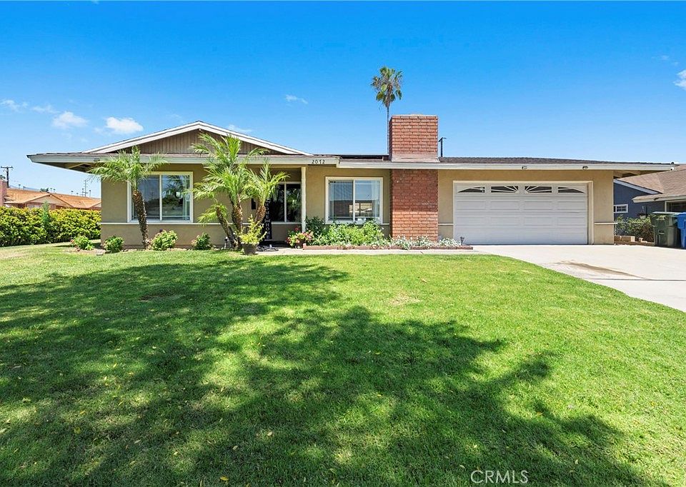 1st image of 2072 Miramar St